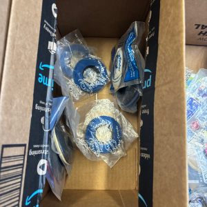 Round Eye Chamois (S)