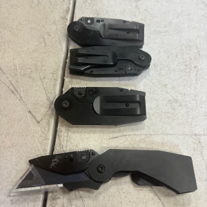 Folding Blade Knife(black)