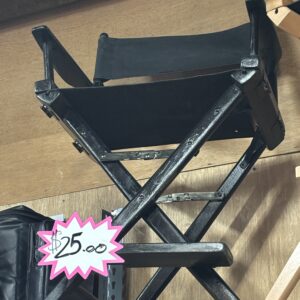 Director's Chair (Short)